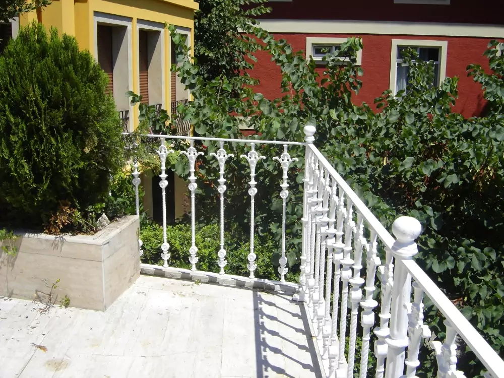 Balkon korkuluğu