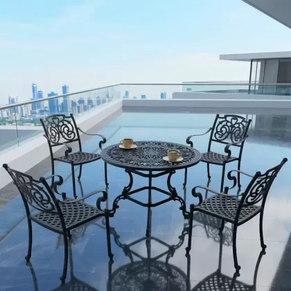 4 Kişilik mindersiz modern alüminyum döküm masa seti 3