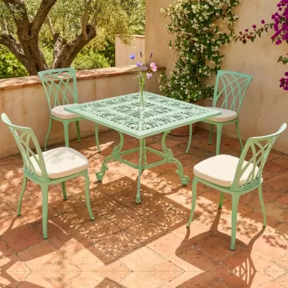 4 kişilik dış mekan bahçe, balkon için alüminyum döküm ferforje kollu yıldız figürlü yeşil kare masa minderli sandalye takımı 4