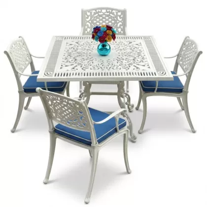 Kare Masa E:100 x D:100 x Y: 72 cm 4 Kişilik alüminyum döküm masa ve sandalye takımı beyaz