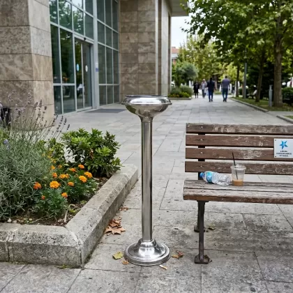 Krom kaplama ayaklı küllük dış mekan