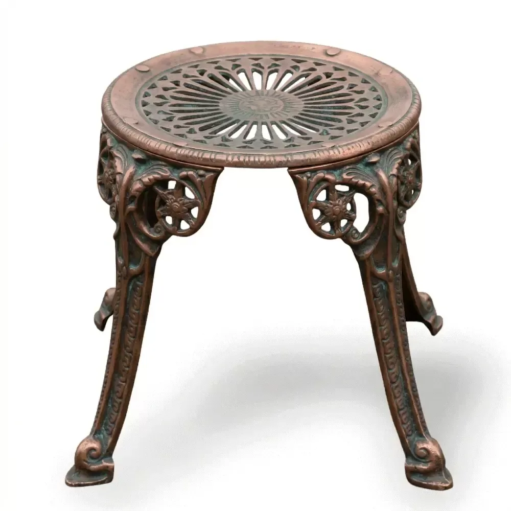 Leaf Motif Aluminum Cast Iron Wrought Iron Stool 40x40x41 cm Akbrella World AKB-518