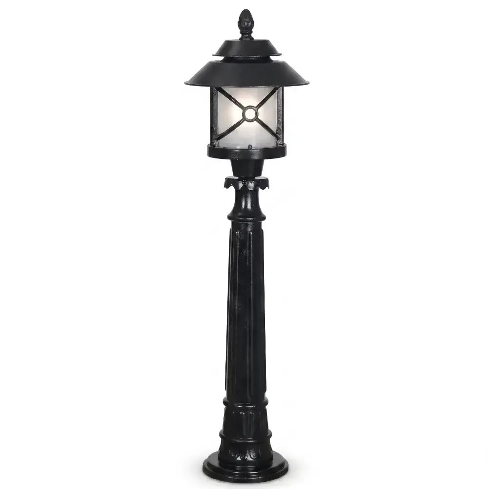 Мыс қалпақпен француз бақша көгалындағы шам бағаны 95x26 cm Akbrella World AKB-336