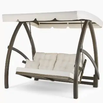 Ahşap bahçe salıncağı